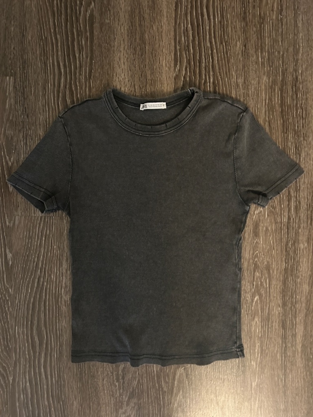 Zara Ribbed T-Shirt